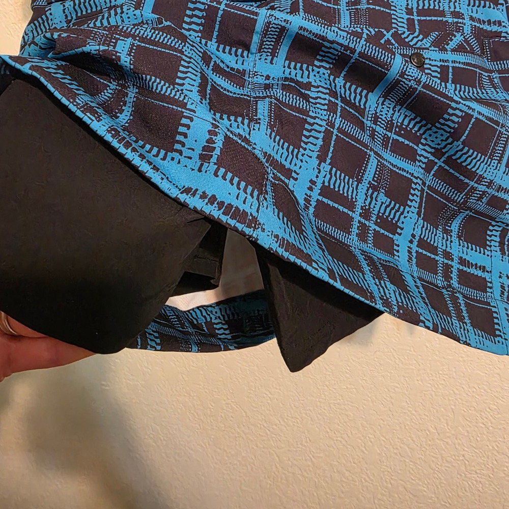 Under Armour Womens Blue Black Plaid Golf Skort Built In Shorts Size 2 NWT - Picture 3 of 4